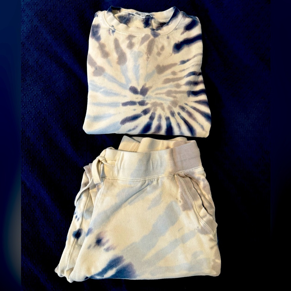 Peloton brand tie-dye sweatshirt set